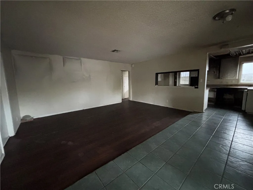 Additional image 34 of 6917 Matilija Avenue, Van Nuys, CA 91405