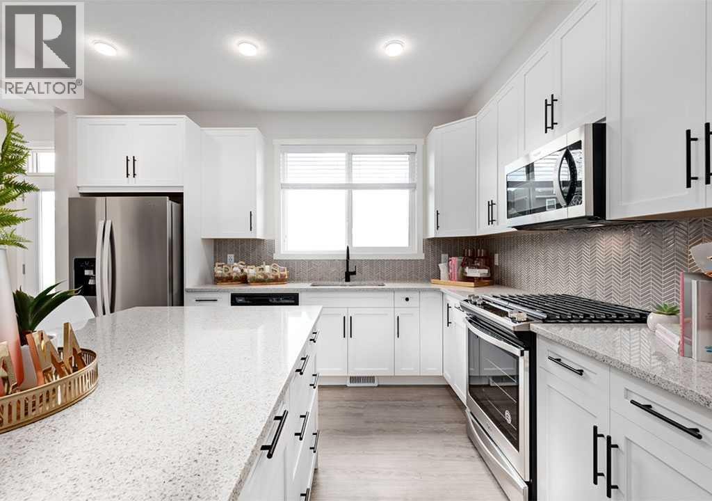 286 Sora Way SE|Calgary, Alberta T3S0V7