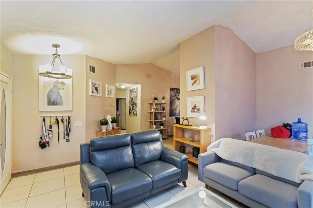 Additional image 40 of 156 S Loretta St, Rialto, CA 92376