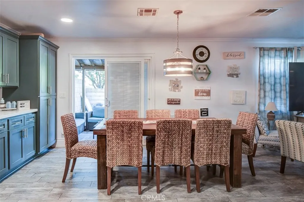 Additional image 32 of 2119 W Edinger Unit A Ave, Santa Ana, CA 92704