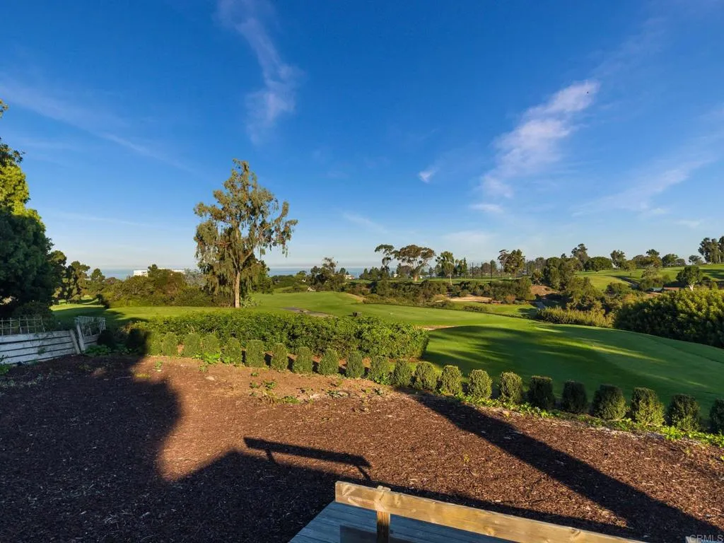 Property image for 1402 W Muirlands Drive, La Jolla, CA 92037