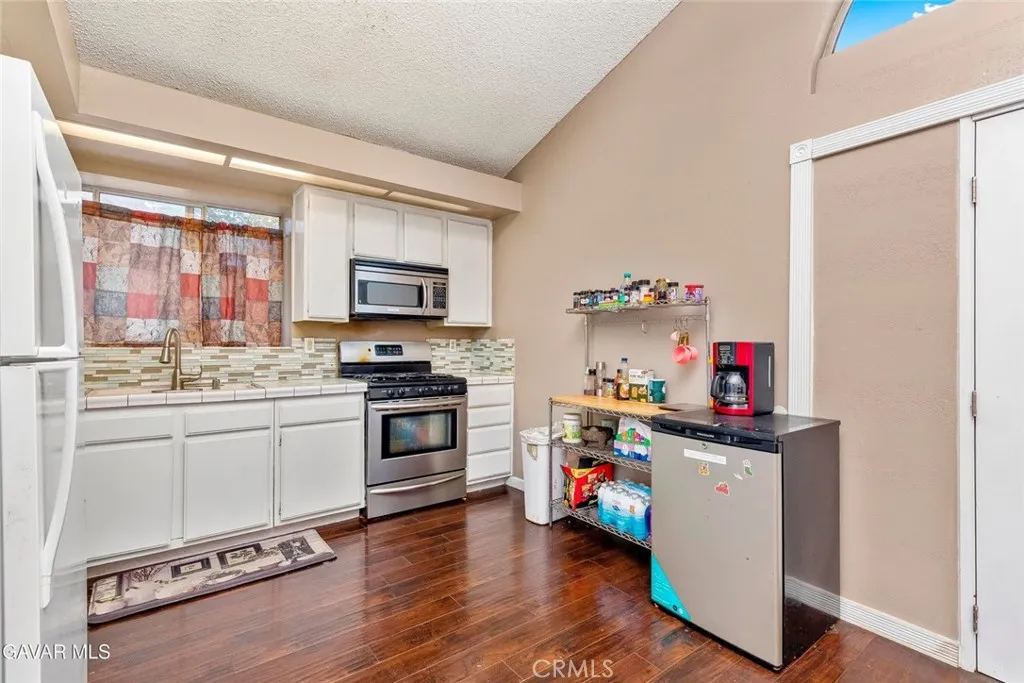 Additional image 25 of 4937 Sunburst Dr, Palmdale, CA 93552