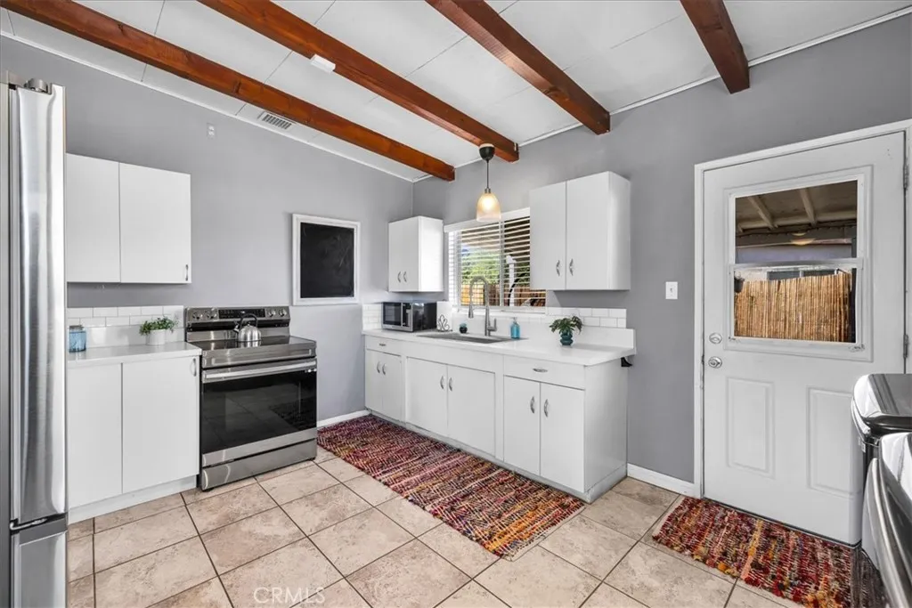 Additional image 47 of 74825 Alta Loma Dr, 29 Palms, CA 92277