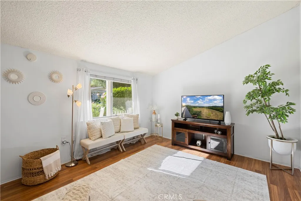 Additional image 34 of 19116 Avenue Of The Oaks #B, Newhall, CA 91321