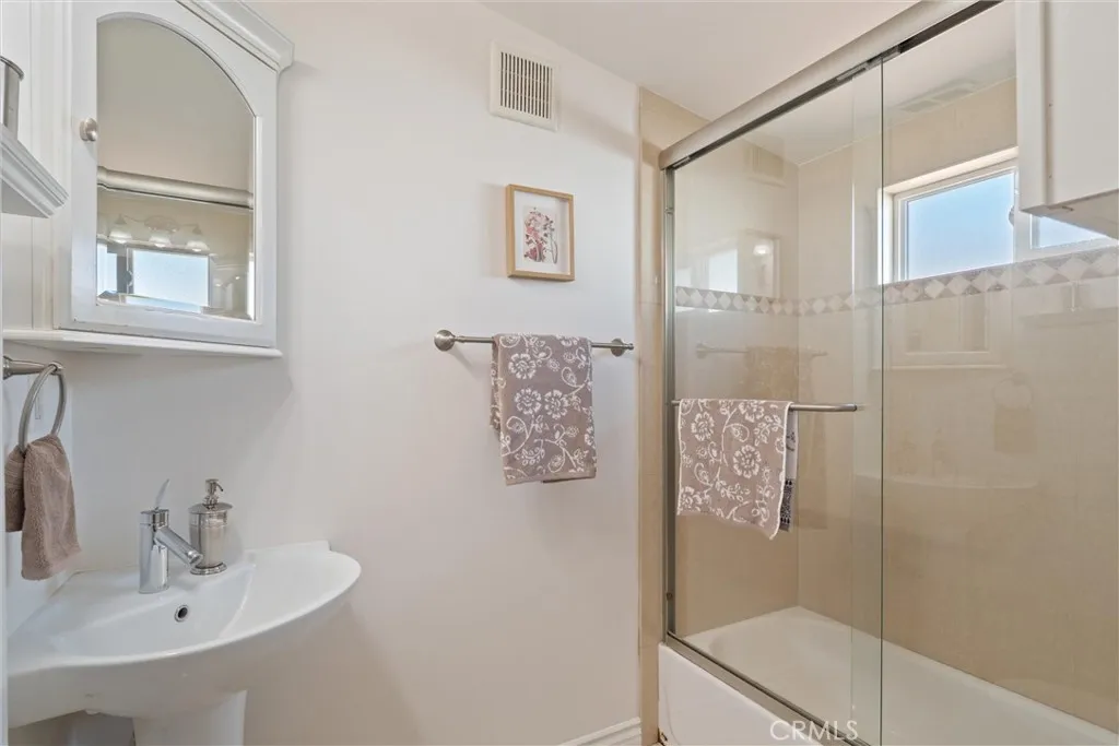 Additional image 30 of 4821 E Los Coyotes Diagonal, Long Beach, CA 90815