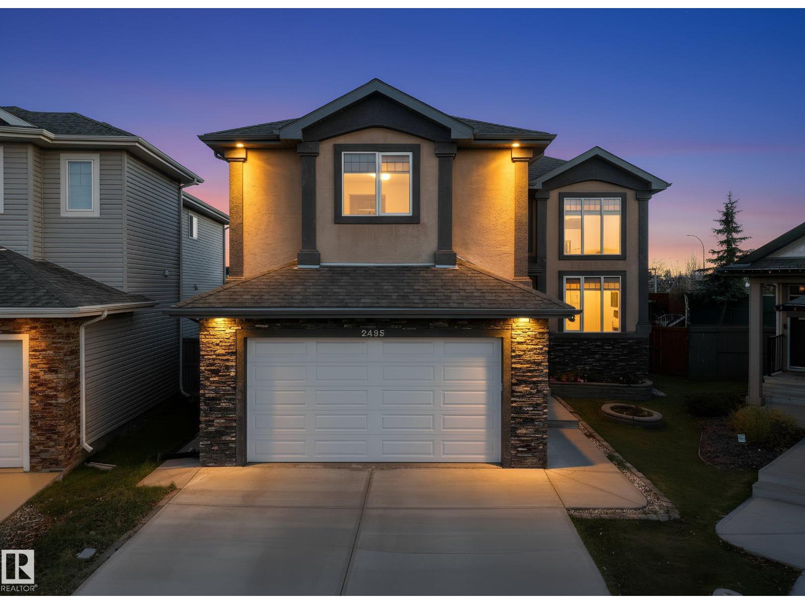 2435 HAGEN WAY NW|Edmonton, Alberta T6R3L5