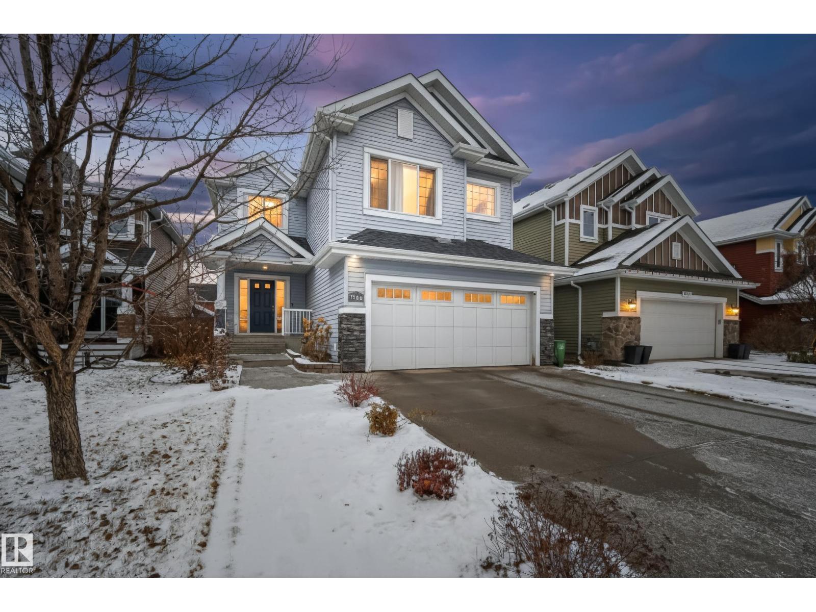 7816 18 AV SW|Edmonton, Alberta T6X0Z8