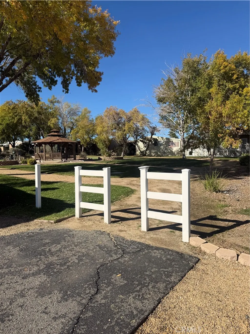 Additional image 30 of 13393 Mariposa Rd, #97, Victorville, CA 92395