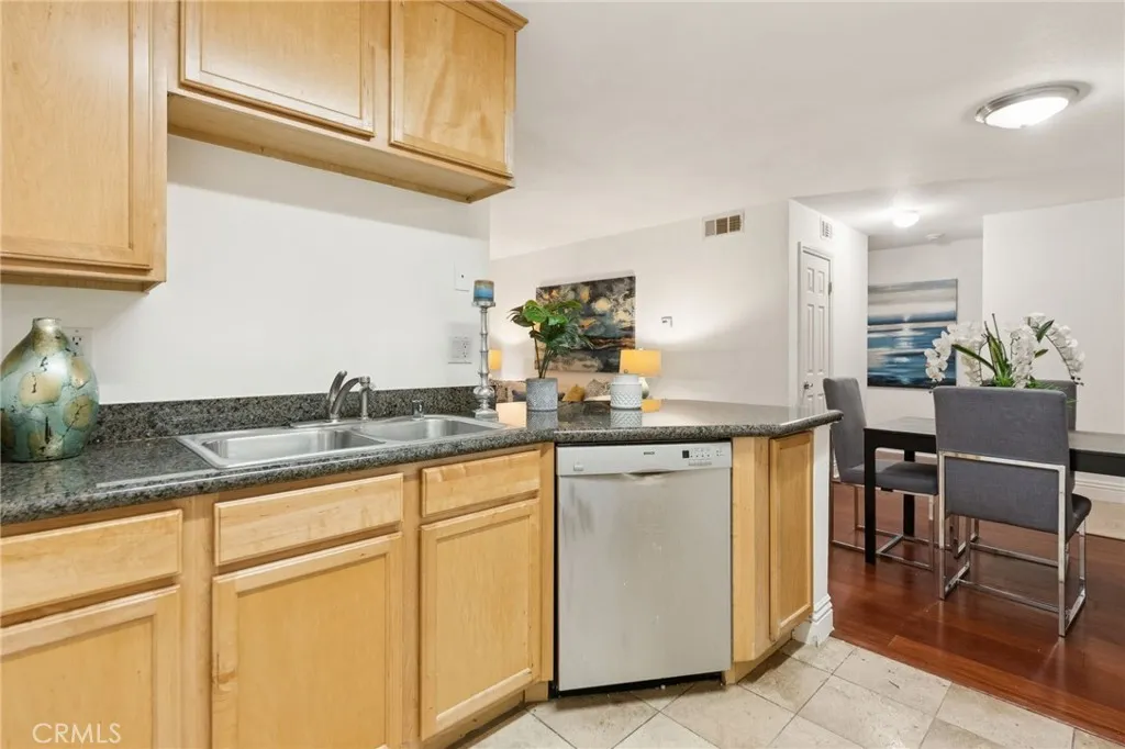 Additional image 13 of 2550 San Gabriel Way Unit 202, Corona, CA 92882
