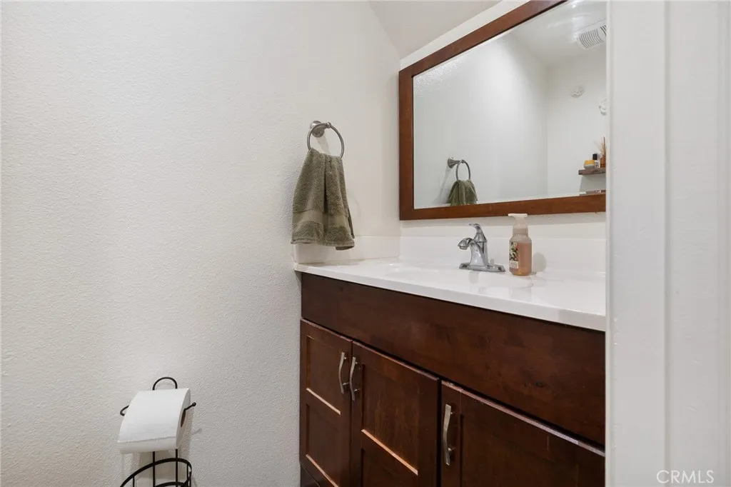 Additional image 13 of 27114 Hidaway Avenue Unit 3, Canyon Country, CA 91351