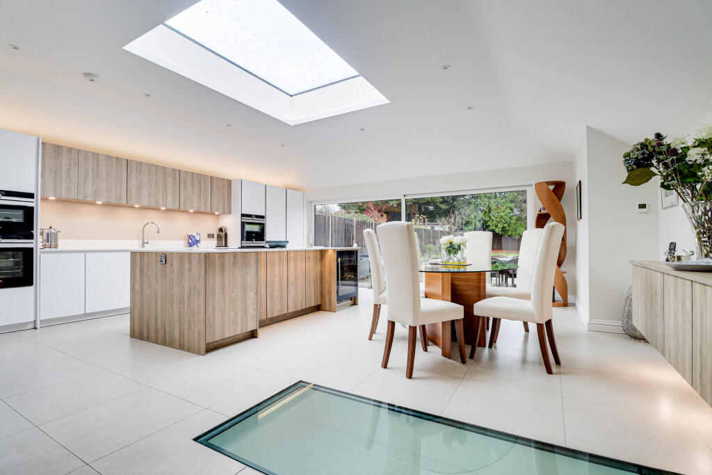 Additional image 27 of West Way, Harpenden, AL5