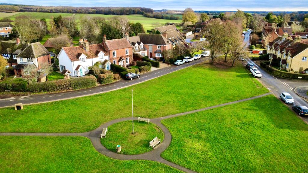 Additional image 12 of Lower Green, Tewin, AL6