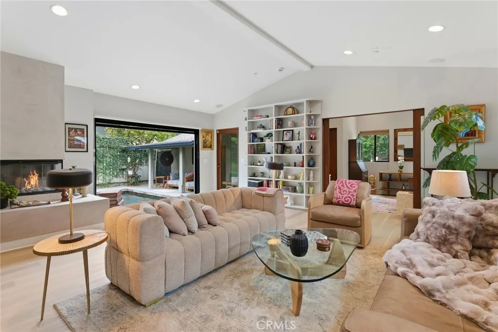 Additional image 9 of 4642 Santa Lucia Drive, Woodland Hills, CA 91364