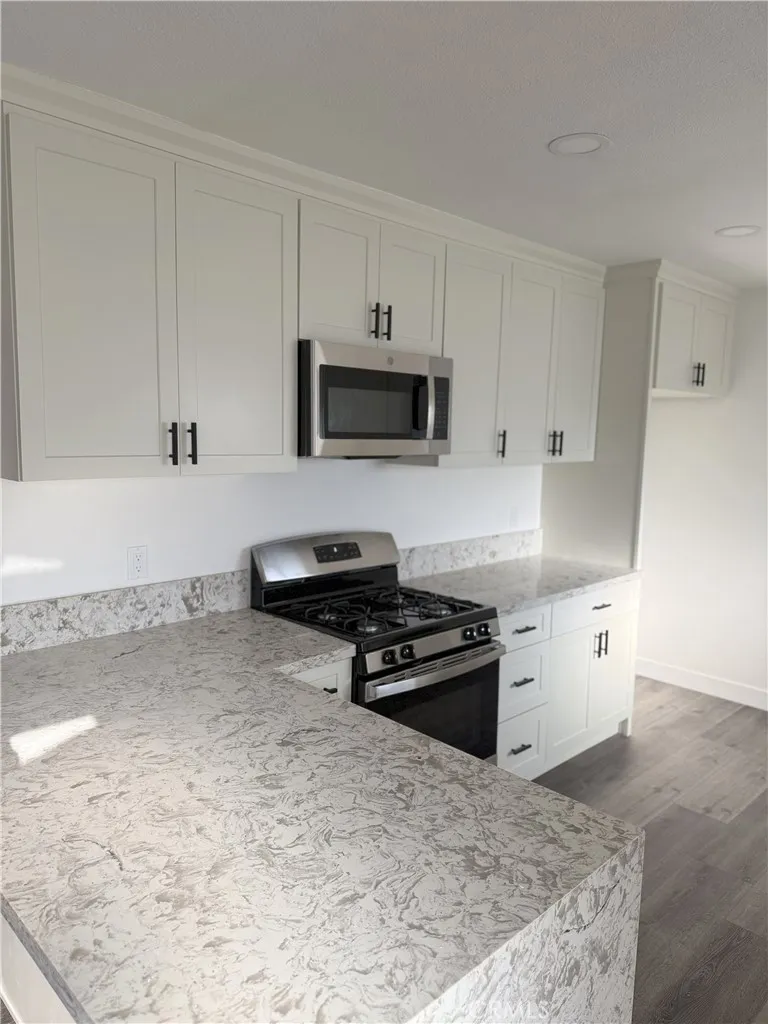 Additional image 30 of 880 S State St, Hemet, CA 92543