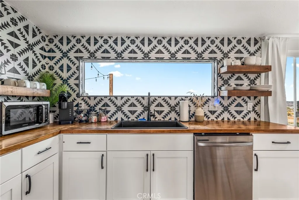 Additional image 29 of 55500 Massachusets Ave, Landers, CA 92285