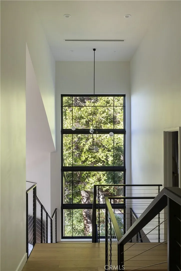 Additional image 70 of 654 S Cumberland Dr, Lake Arrowhead, CA 92352