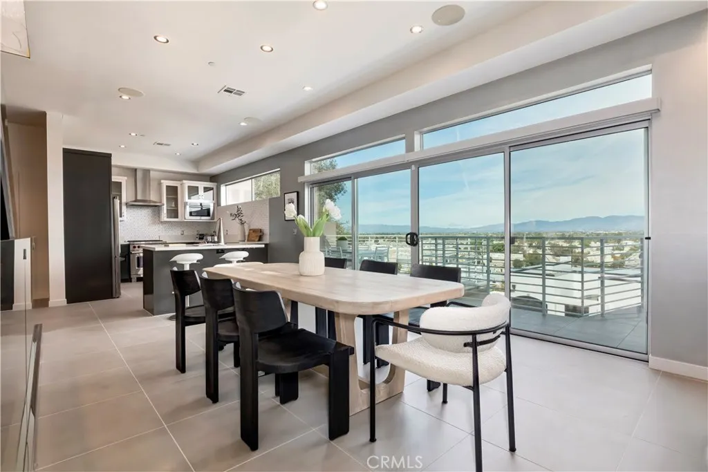 Additional image 20 of 11698 Picturesque, Studio City, CA 91604