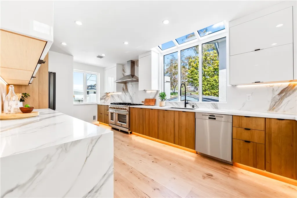 Additional image 24 of 541 4th, Manhattan Beach, CA 90266