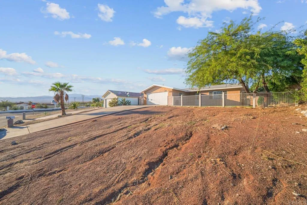 Additional image 75 of 10981 Santa Cruz Road, Desert Hot Springs, CA 92240