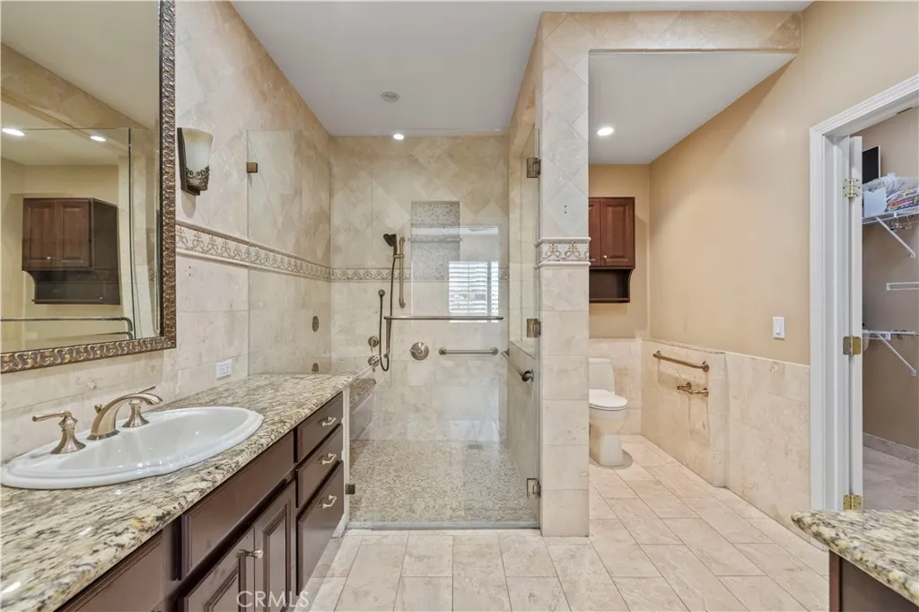 Additional image 107 of 28251 Infinity Cir, Saugus, CA 91390