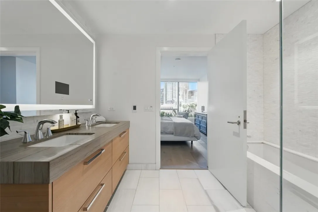 Additional image 75 of 888 W E Street Unit 505, San Diego, CA 92101