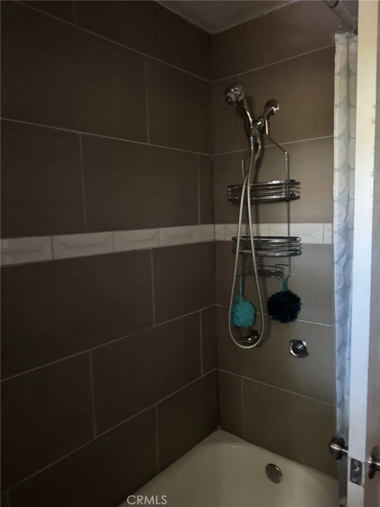 Additional image 19 of 13959 Victoria, Victorville, CA 92395