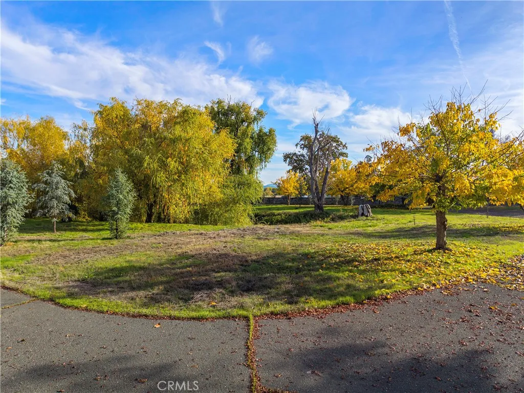 Additional image 126 of 8 Queen Ann Way, Lakeport, CA 95453