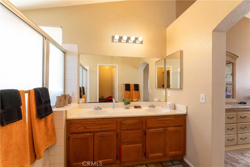 Additional image 59 of 11541 Plane Tree Rd, Fontana, CA 92337