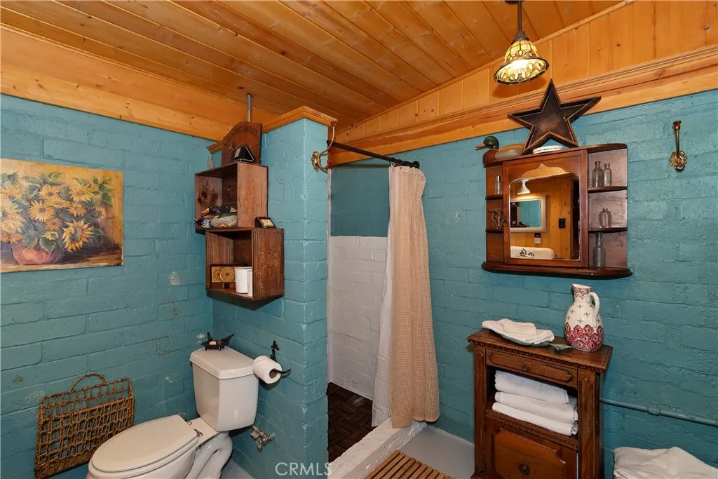 Additional image 11 of 23270 Brookside Rd, Crestline, CA 92325