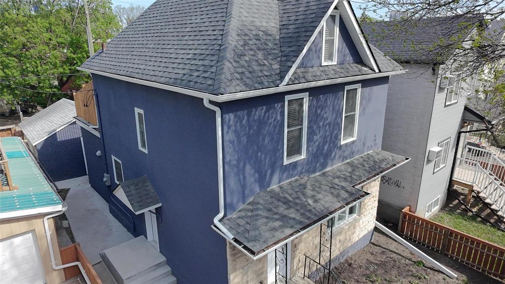 Property image for 587 Langside Street|Winnipeg, Manitoba R3B2T6