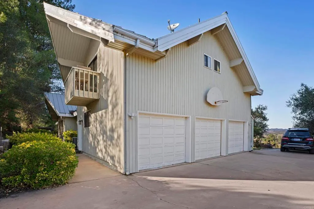 Additional image 4 of 17959 Bluegrass Road, Ramona, CA 92065