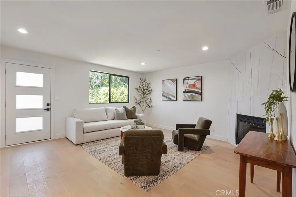 Additional image 3 of 3560 Lavell, Los Angeles, CA 90065