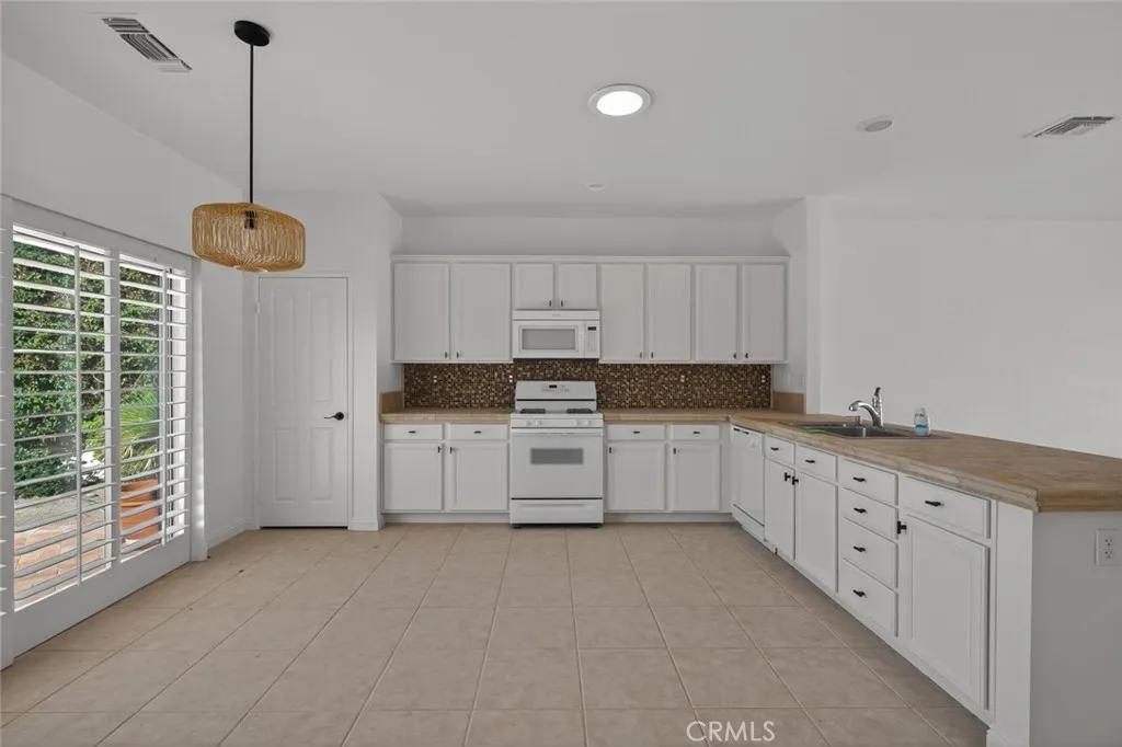 Additional image 17 of 47850 Via Trieste, La Quinta, CA 92253