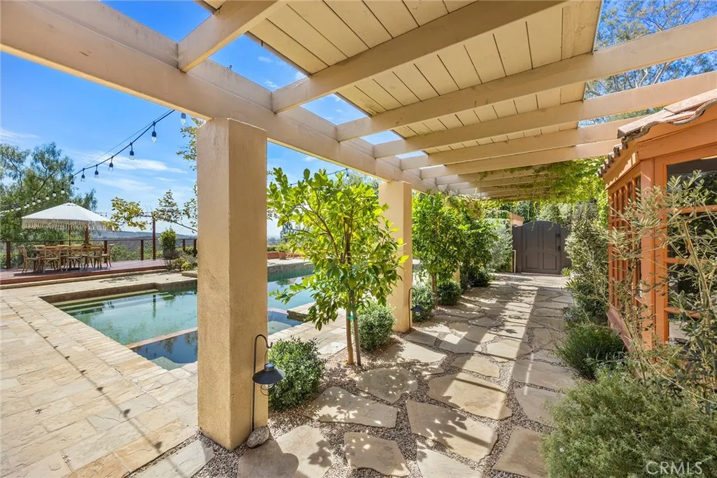 Additional image 7 of 10162 La Sierra Pl, North Tustin, CA 92705