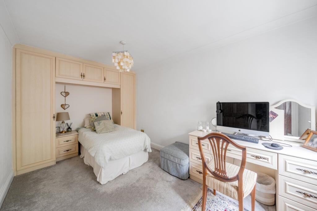 Additional image 16 of Oaklea Welwyn AL6