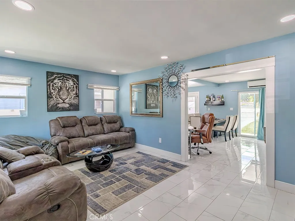 Additional image 26 of 1130 W Chestnut Ave, Santa Ana, CA 92703