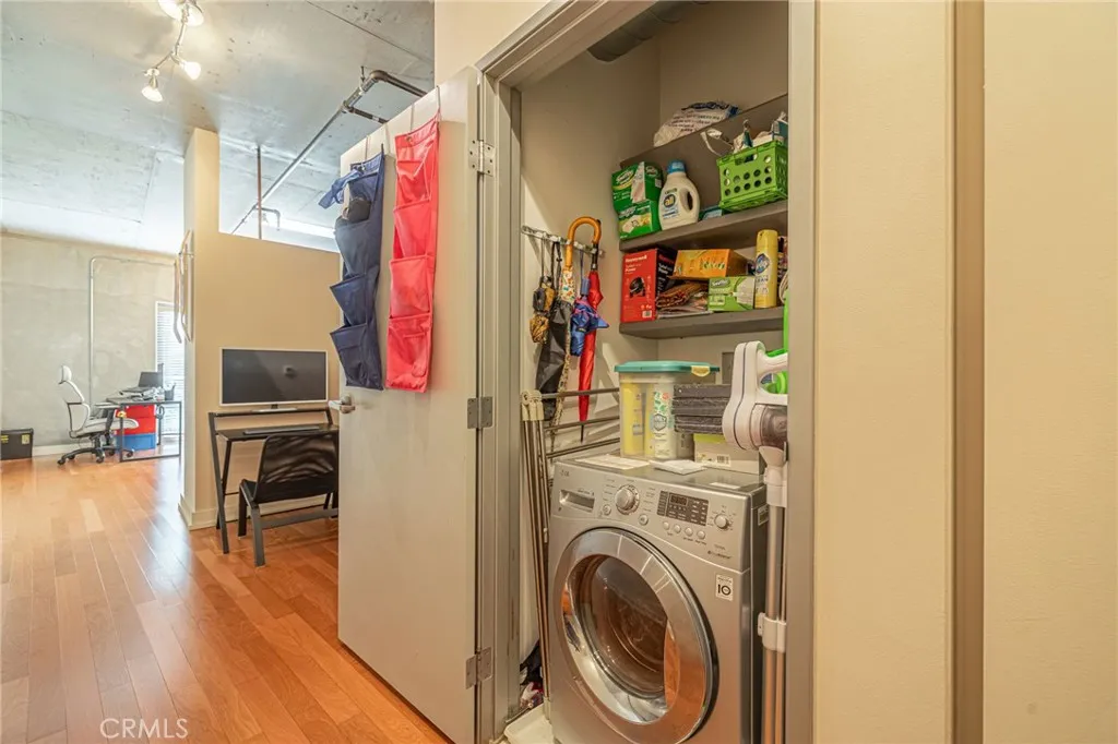 Additional image 8 of 645 W 9th St Unit 301, Los Angeles, CA 90015