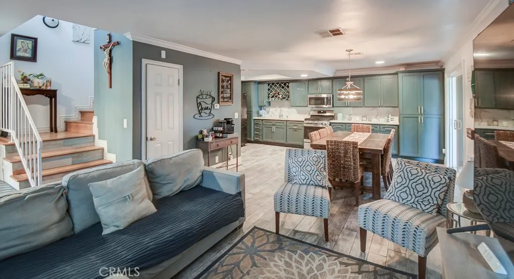 Additional image 28 of 2119 W Edinger Unit A Ave, Santa Ana, CA 92704