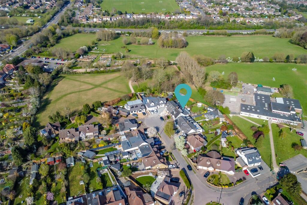 Additional image 16 of North Close, St. Albans, Hertfordshire, AL2