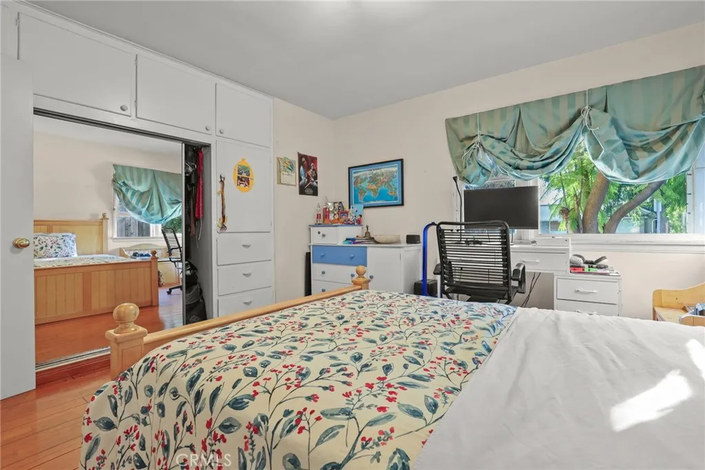 Additional image 66 of 15719 Vose Street, Lake Balboa, CA 91406