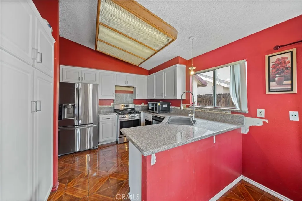 Additional image 7 of 3639 Challenger Court, Palmdale, CA 93550