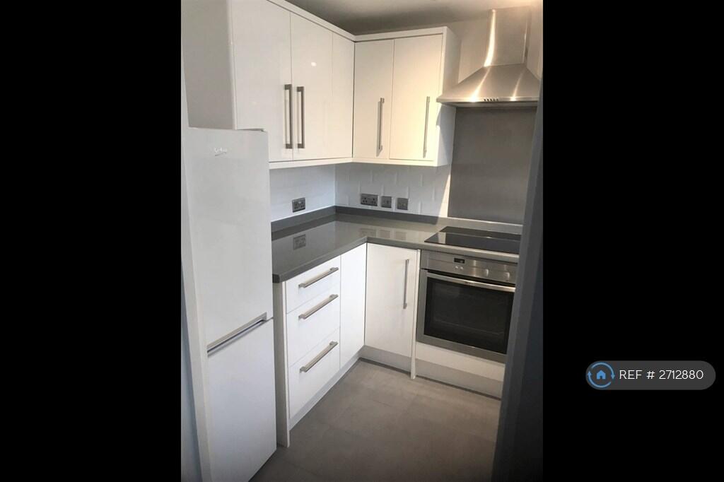 Additional image 4 of Catherine Street, St. Albans, AL3