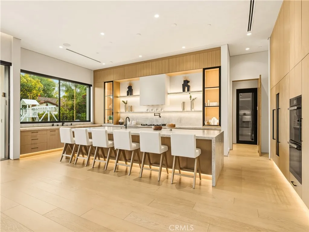 Additional image 19 of 22924 Erwin Street, Woodland Hills, CA 91367