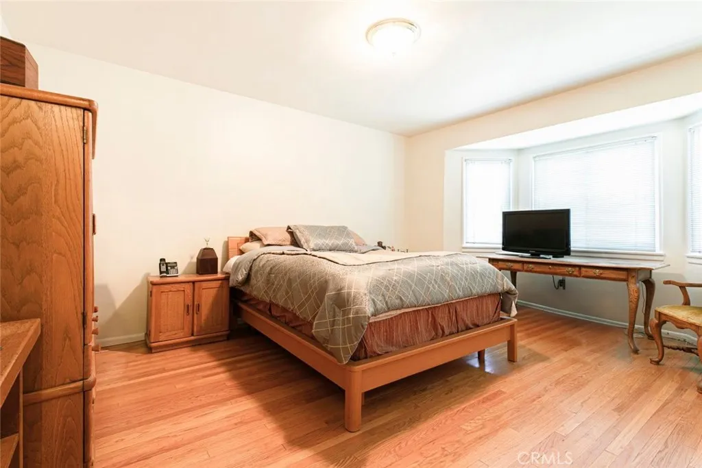 Additional image 66 of 14719 Wyandotte Street, Van Nuys, CA 91405