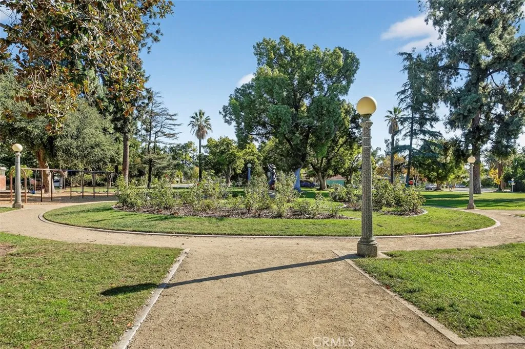 1251 N Palomares St, Pomona, CA 91767