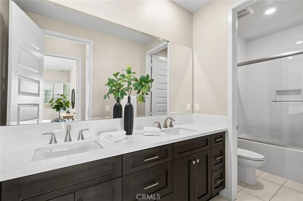 Additional image 82 of 114 Source, Irvine, CA 92618