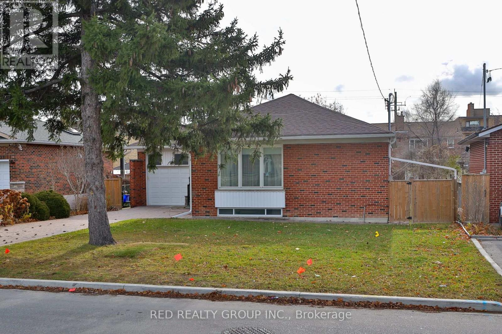 Property image for 261 EPSOM DOWNS DRIVE|Toronto (Downsview-Roding-CFB), Ontario M3M1T3