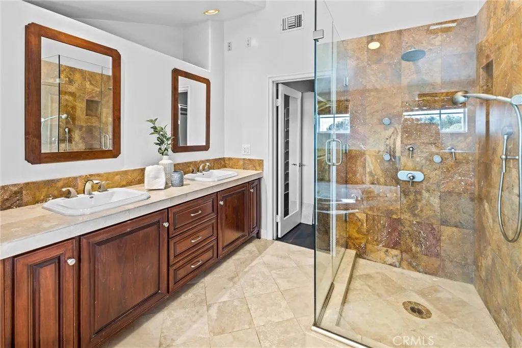 Additional image 17 of 19041 Hillsboro Circle, Huntington Beach, CA 92646