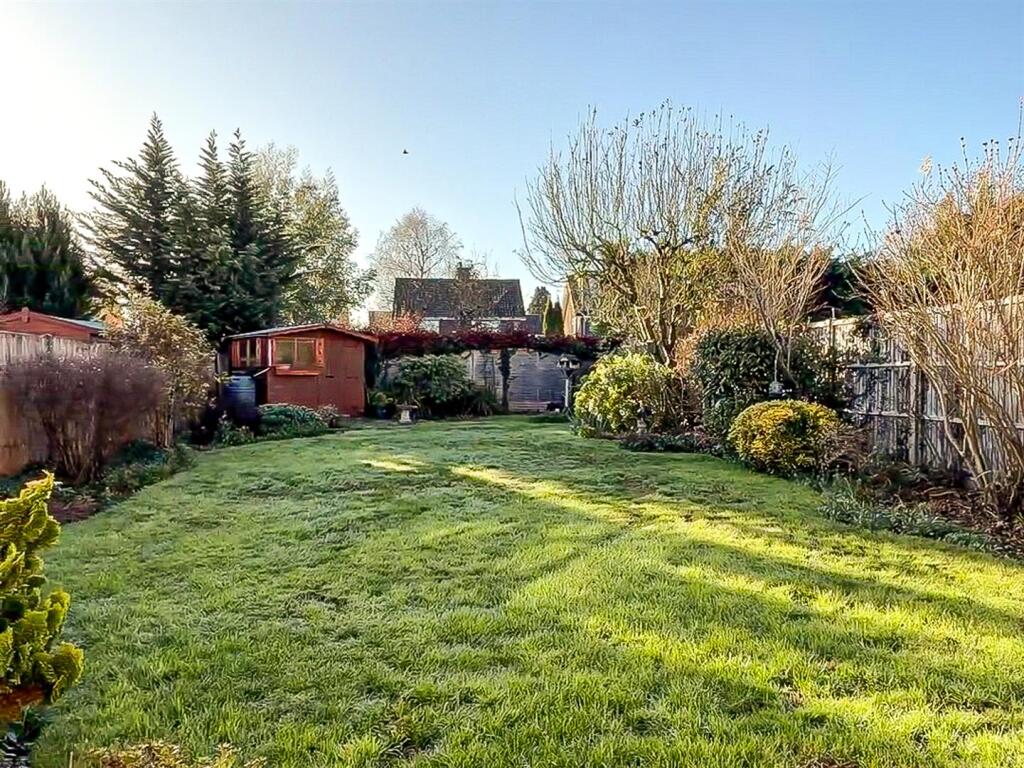 Additional image 4 of Hopground Close, St. Albans