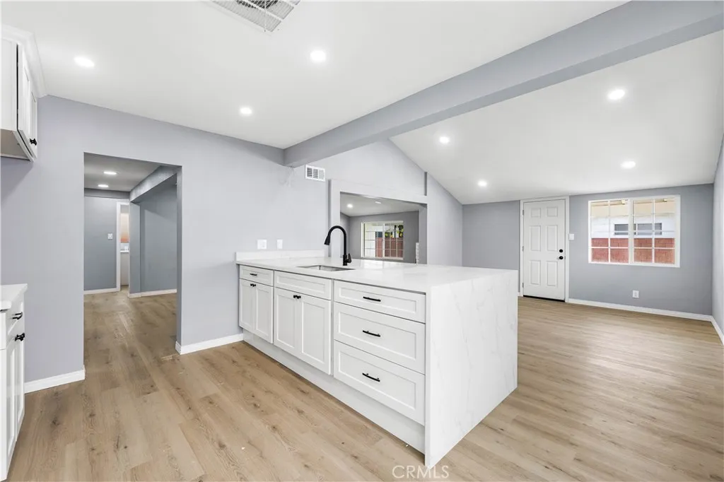 Additional image 31 of 5651 Radford, Valley Village, CA 91607